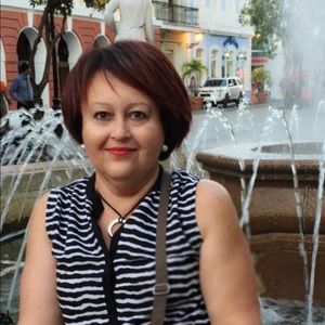 Meet your Posher, Mayra